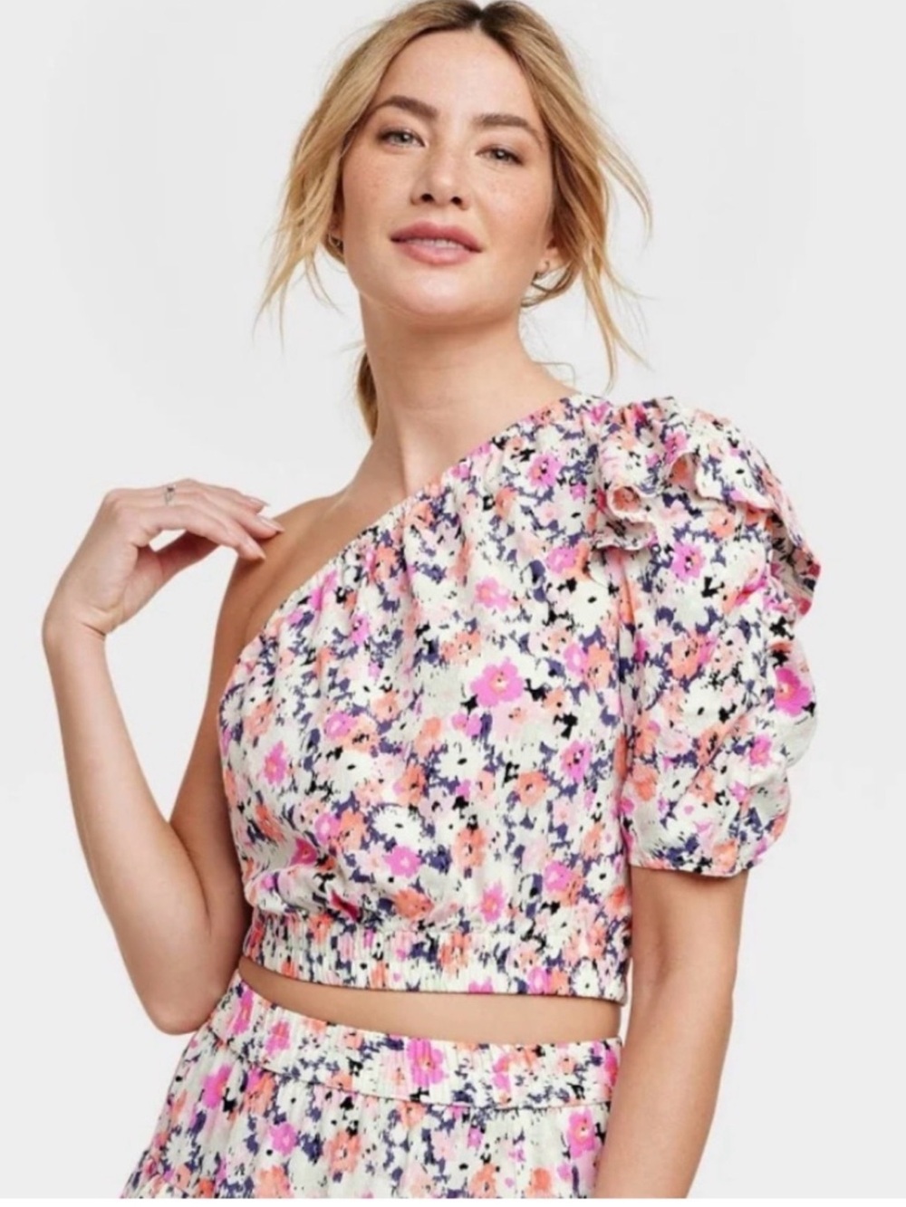 Universal Threads One-Shoulder Floral Puff-Sleeve Crop Top - Pink Multi
